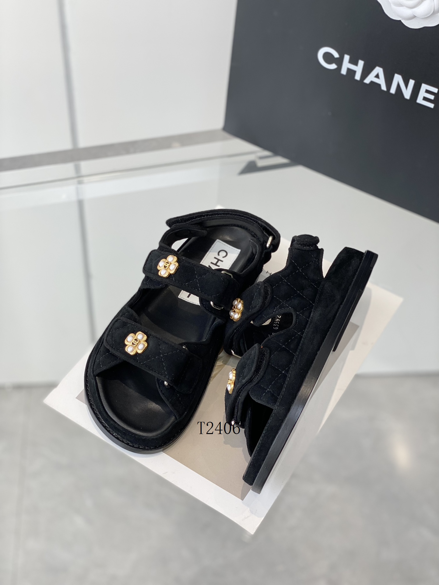 Chanel sz35-40 02